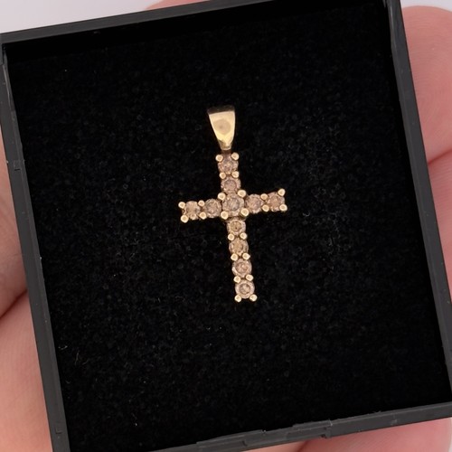 9ct yellow gold - yellow, diamond