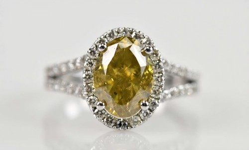 Stunning diamond spilt shank - stunning,