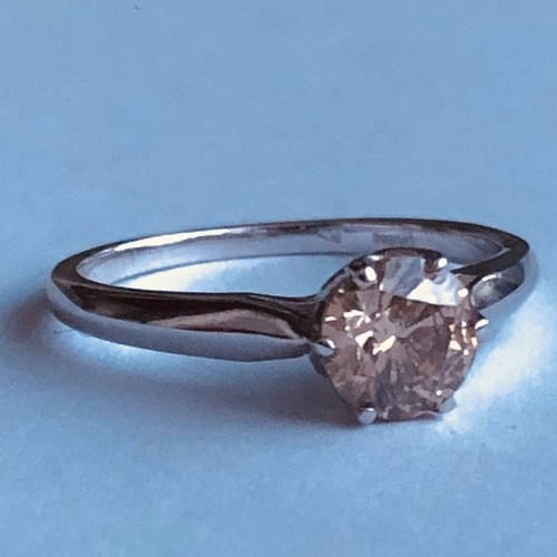 18ct white gold solitaire - 18ct,