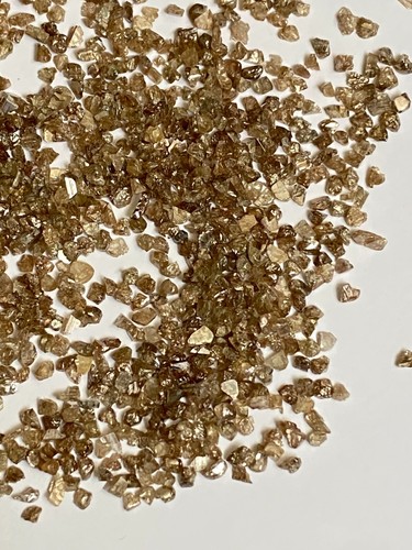 Rough natural diamond - natural, lot