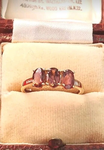 Sapphire and diamond ring - and,