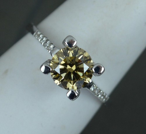 Certified fancy brown vvs - fancy,