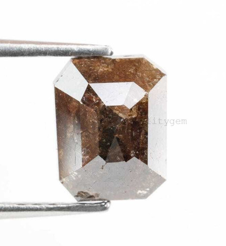 Natural emerald cut - ct,